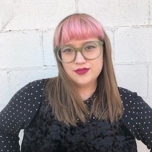 Meet your Posher, Emily